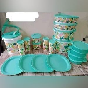 Brand new Tupperware citrus set